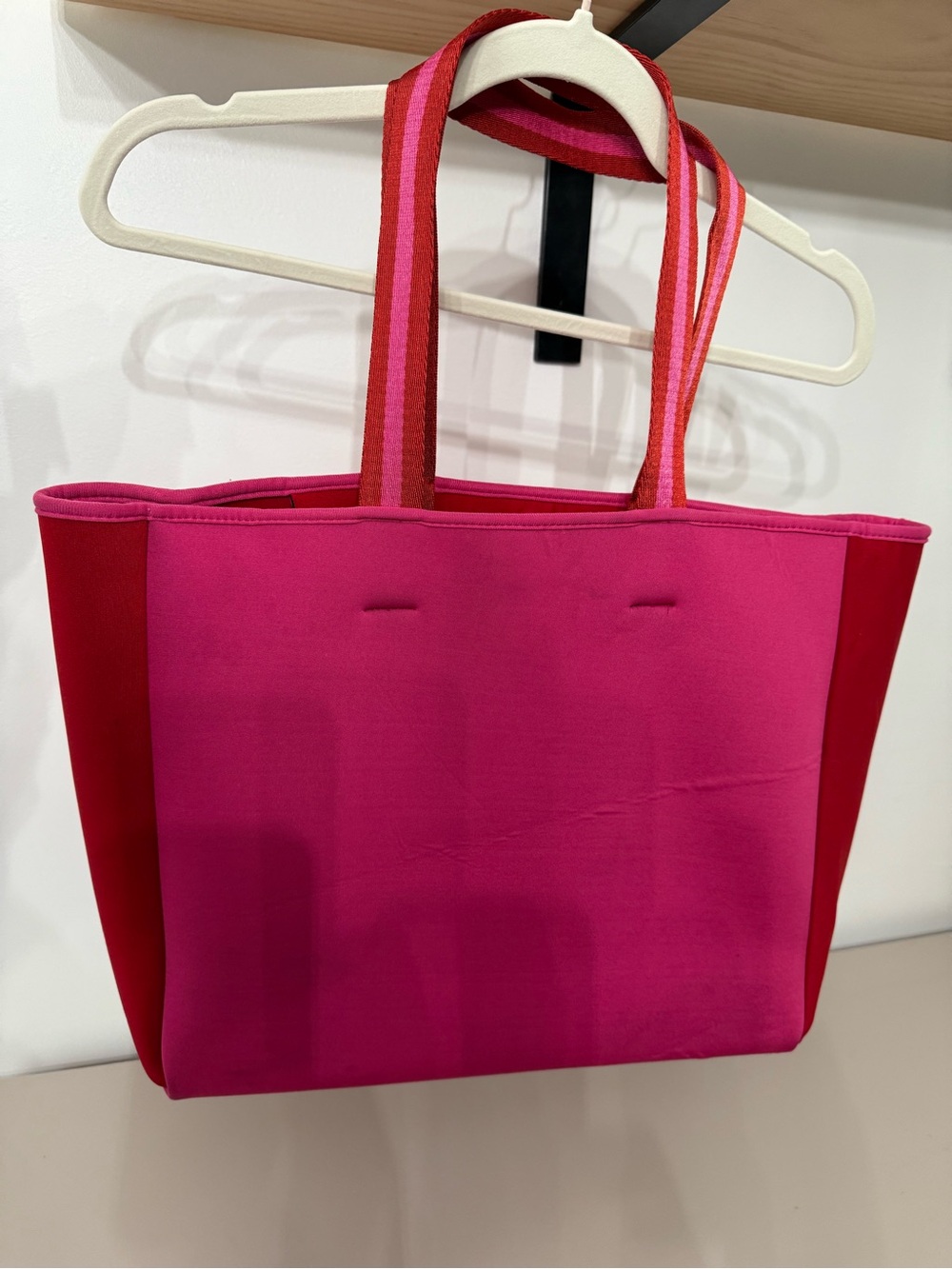 Summersalt Neoprene Women’s Pink Colorblock Tote Bag - Picture 1 of 4